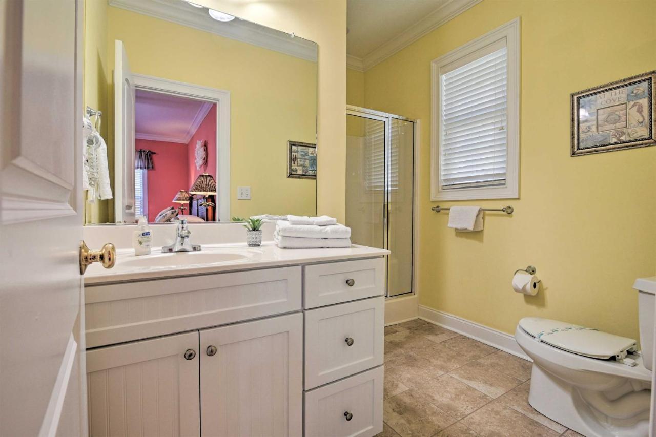 Charming Bermuda Bay Hideaway with Game Room! Myrtle Beach Bagian luar foto